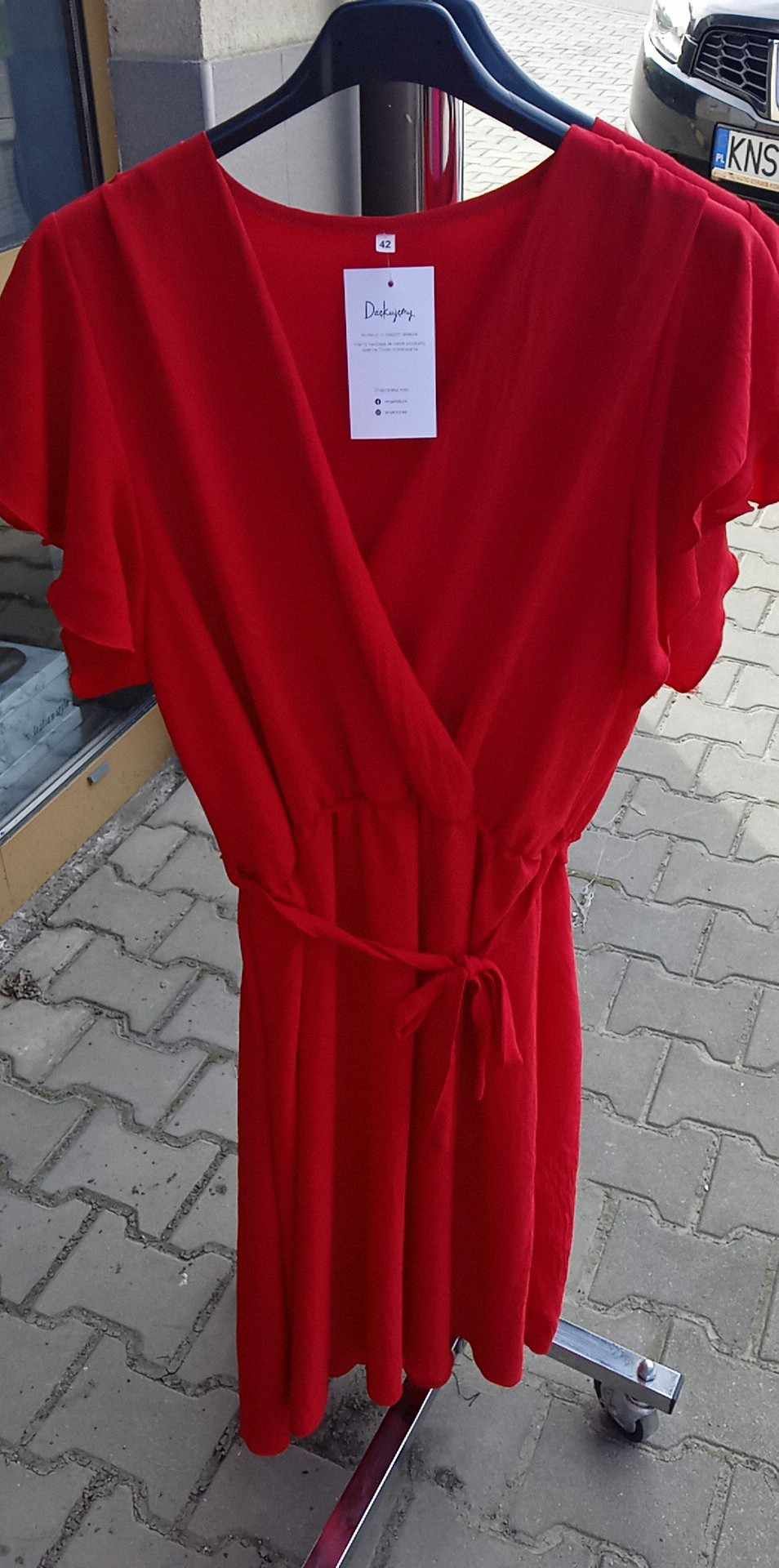 Sukienka czerwona 42-46