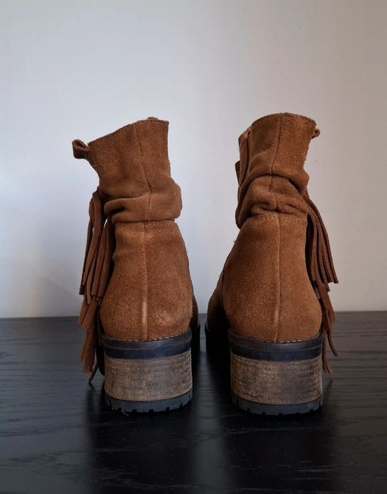 Botas Samelli cano médio