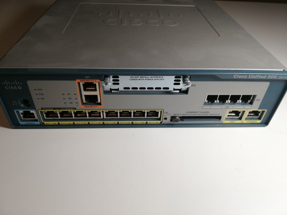 Cisco Unified 500 Series Model: UC520-16