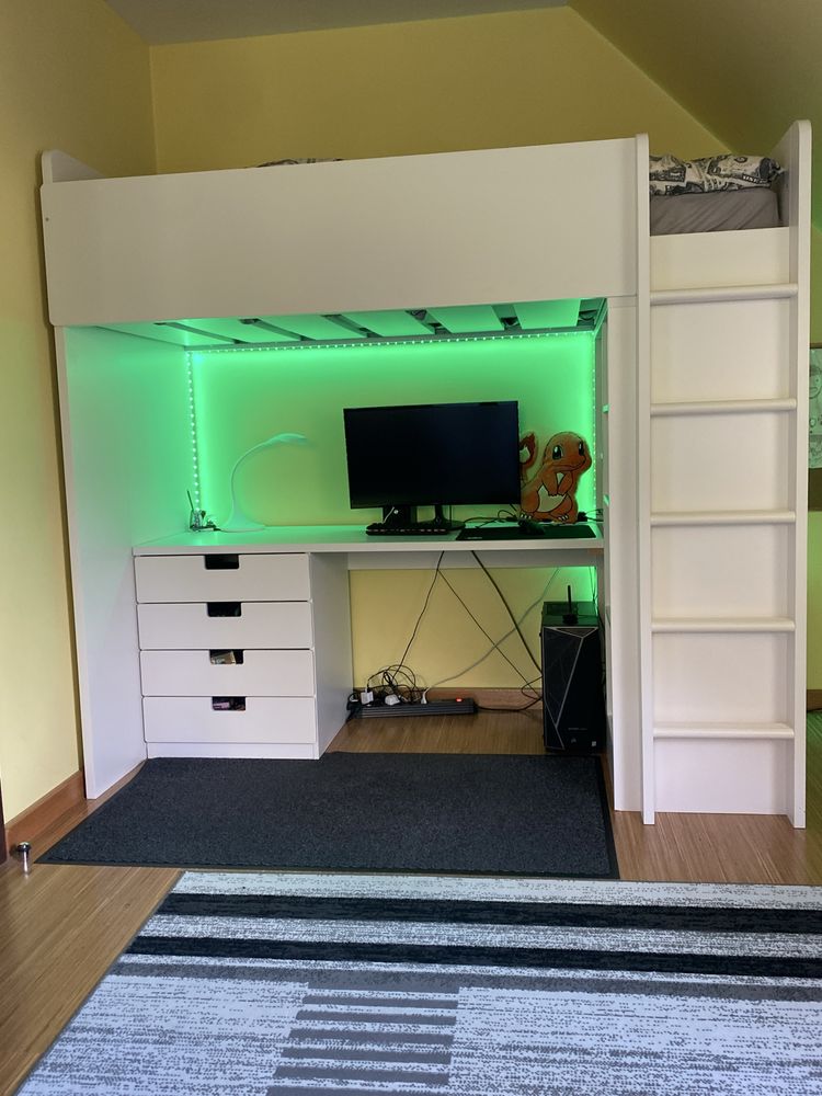 Lóżko piętrowe , biurko  IKEA SMÅSTAD