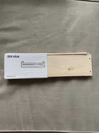 mała szafka wisząca IKEA Bekvam
