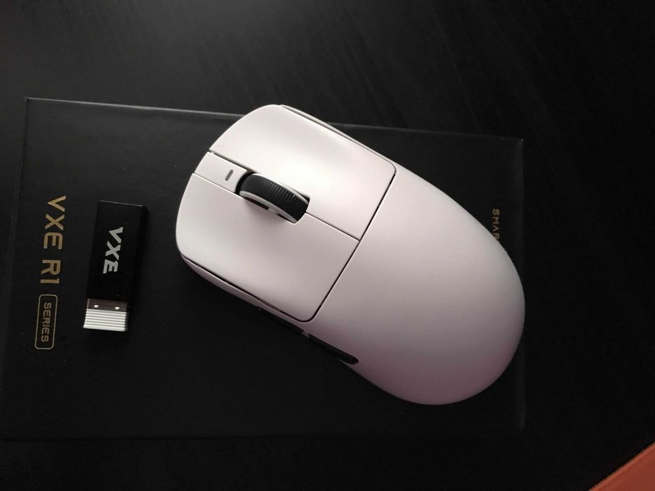 Mysz gamingowa VXE R1 PRO