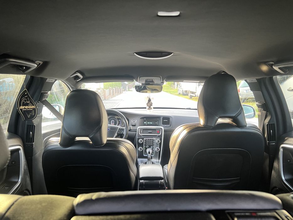 Sprzedam Volvo V60 wersji R 2,0 Disel 190 km