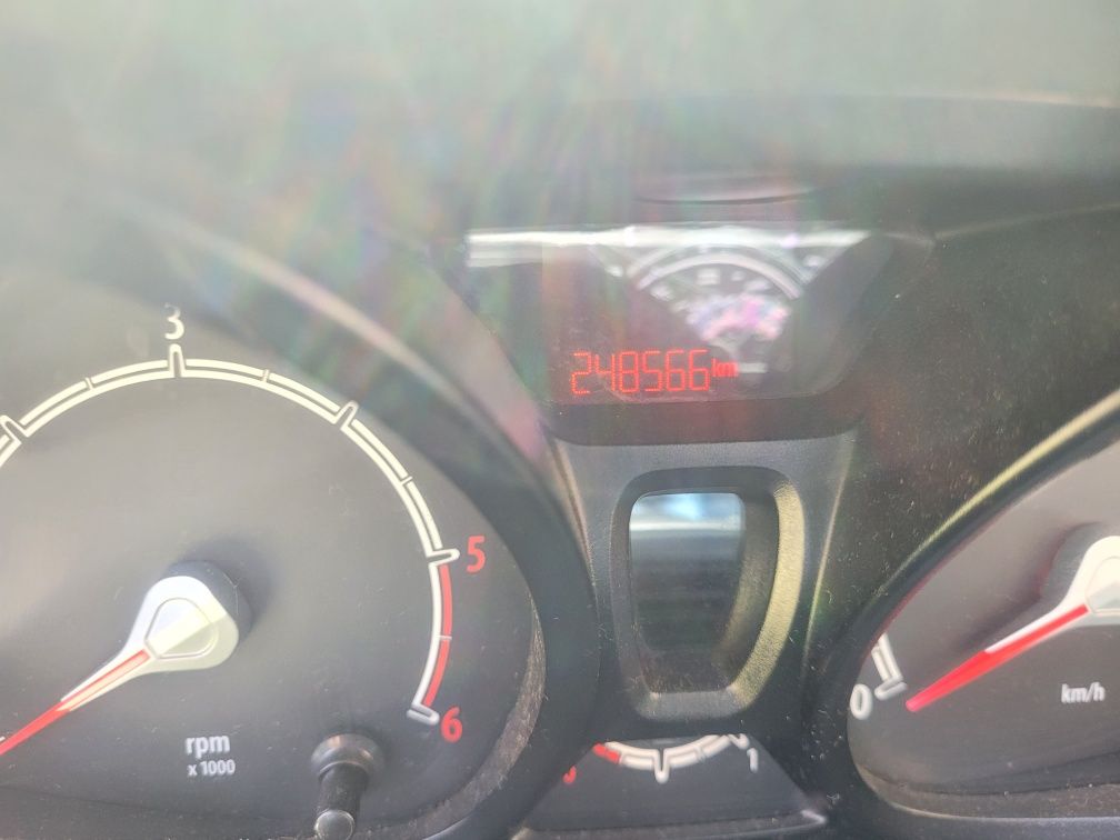Ford fiesta mk7 2008r