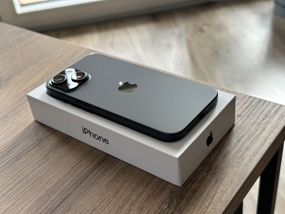 iPhone 15 - stan bardzo dobry!