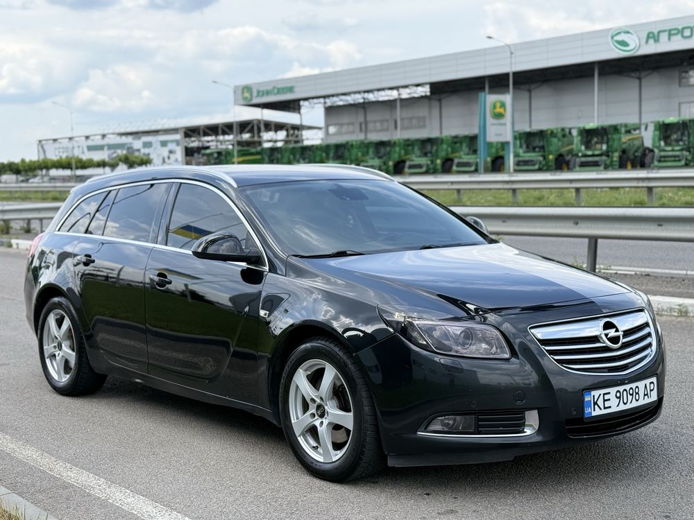 Продам Opel Insignia