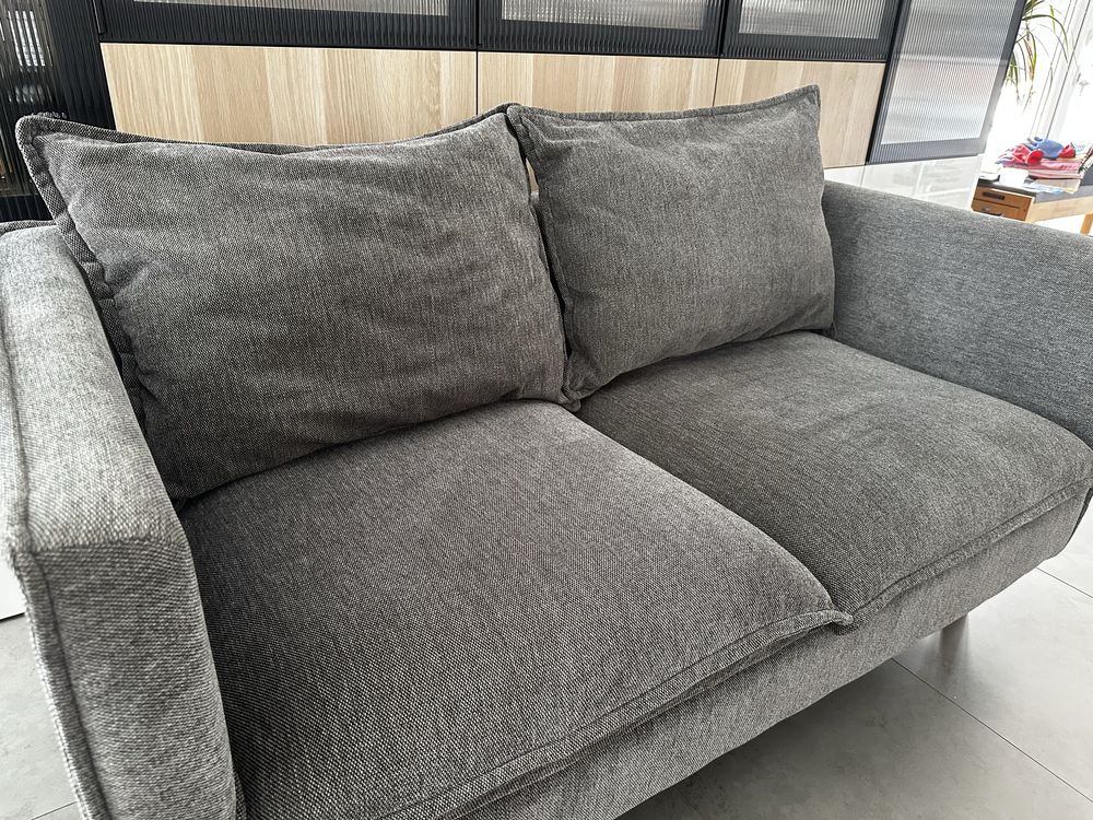 Sofa de 2 lugares