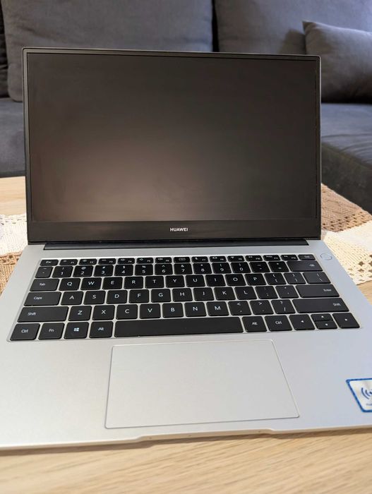 Laptop Huawei MateBook D 14 R5 8GB 512PCIe Win10