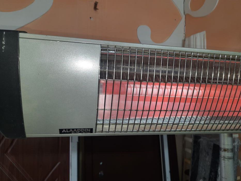 УФО с ножкой треногой инфракрасный обогреватель 3 кВт регулируемый UFO