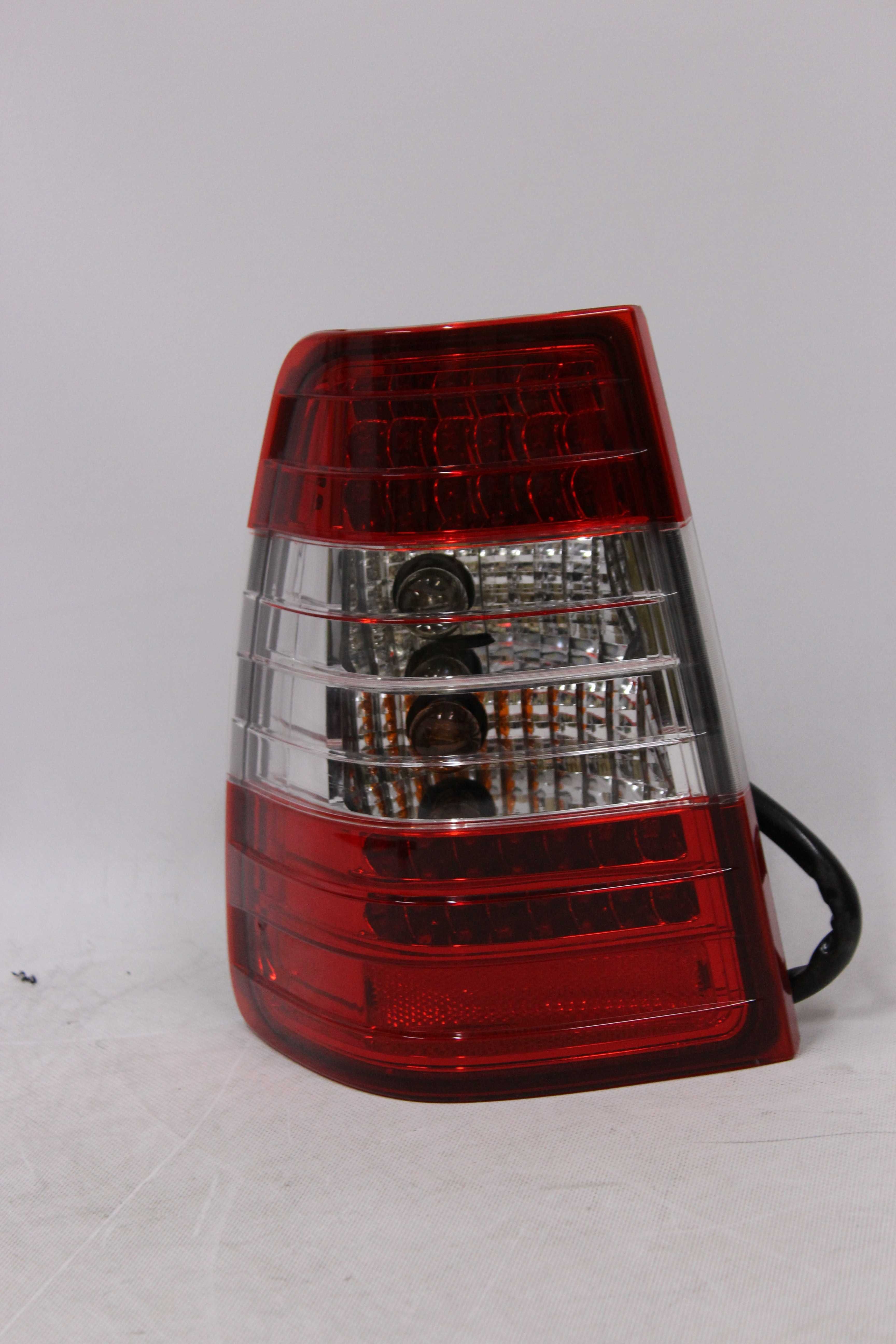 Lampy światła tył tylne MERCEDES W124 KOMBI 85-95 Led Tuning RED IGŁA