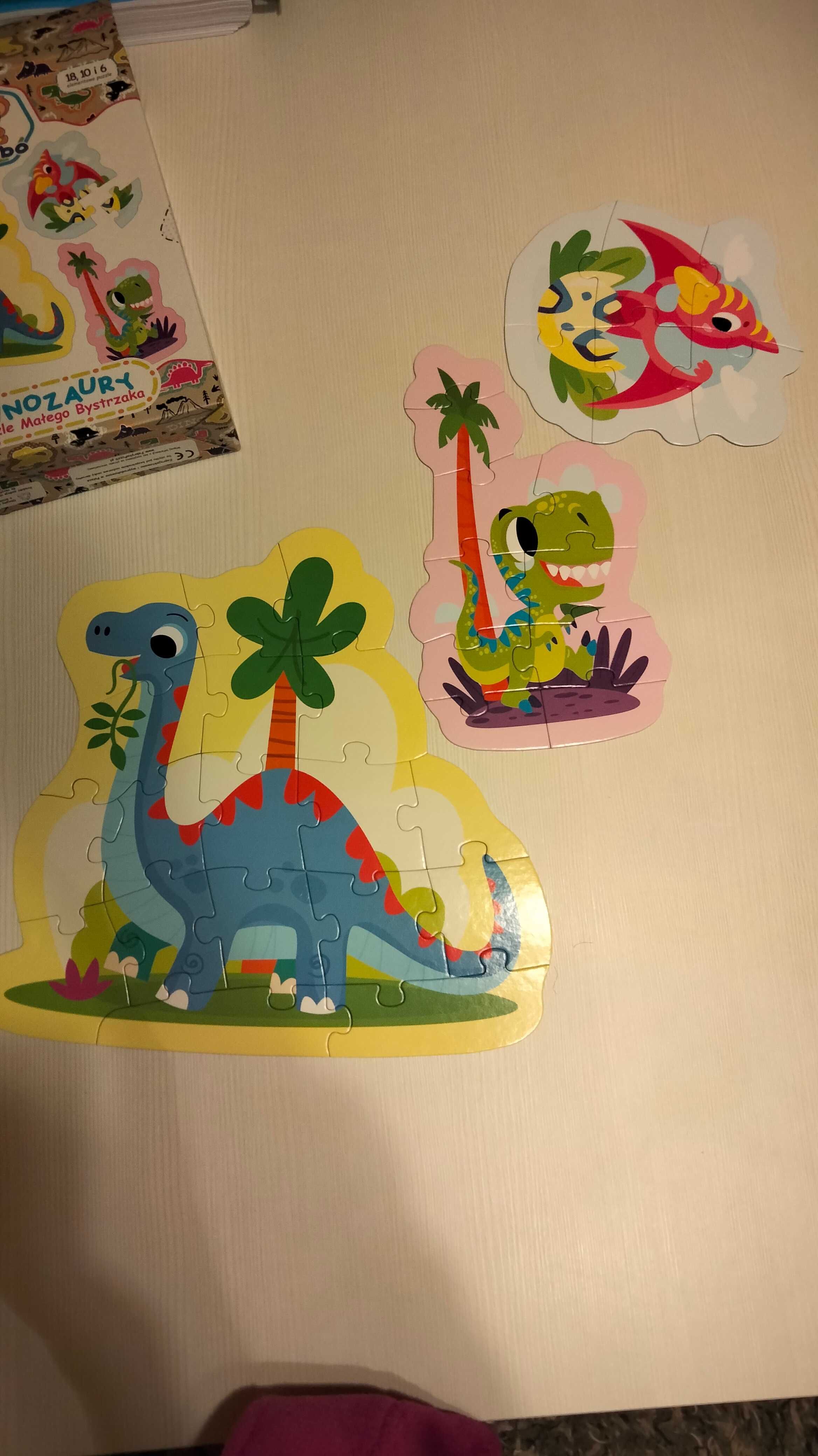 Puzzle małego bystrzaka Dinozaury 3+