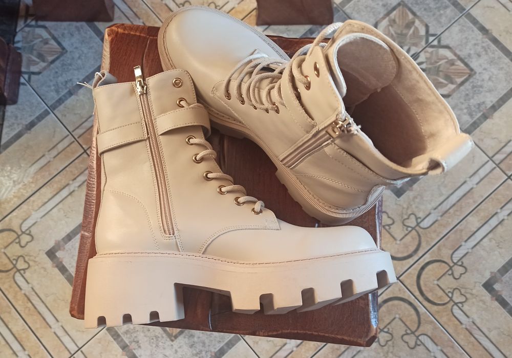 Черевики шкіряні жіночі 40р.