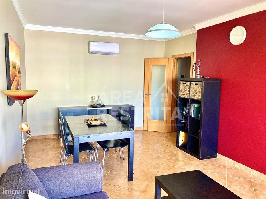 Apartamento T1 (91 m2) com terraço privativo - Garagem - Tavira