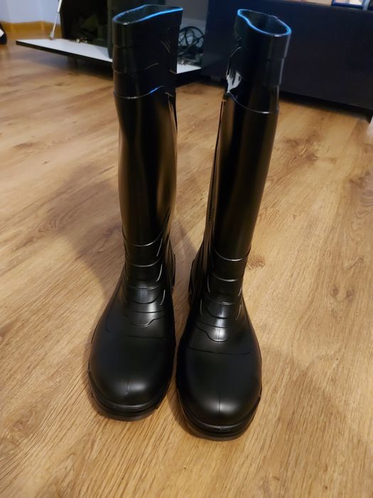 Nowe gumowce rozmiar 42