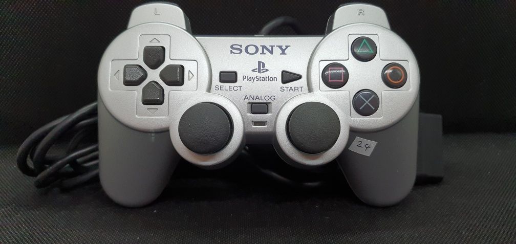 Oryginalny Silver pad do konsoli PS2