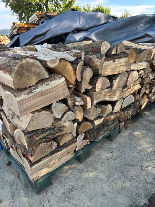 Sprzedam drewno kominkowe porąbane od ręki 320zł/mp