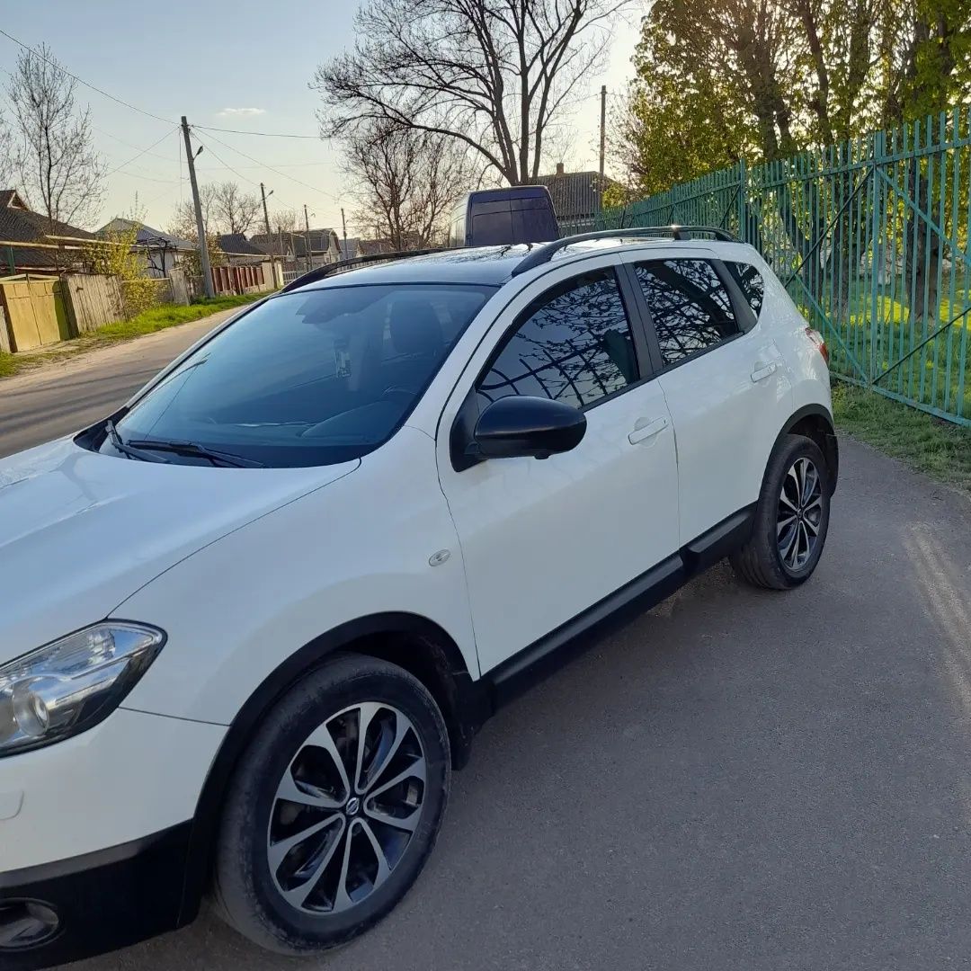 Nissan Qashqai 2013 1.6 турбо дизель