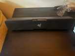 Soundbar Razer Leviathan + subwoofer