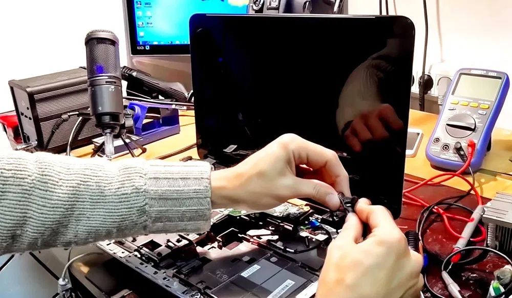 Ремонт і обслуговування кавомашин ПК і компютерів