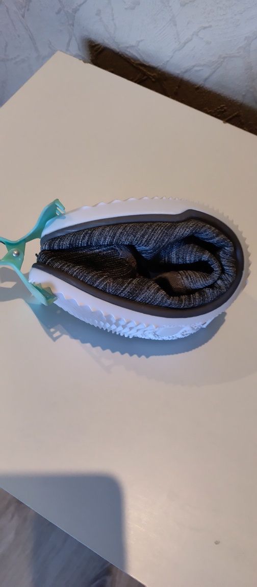 Buty elastyczne lekkie damskie 41
