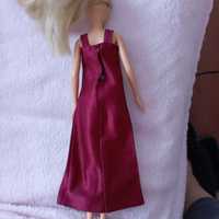 Ubranka Prosta sukienka dla lalki Barbie.