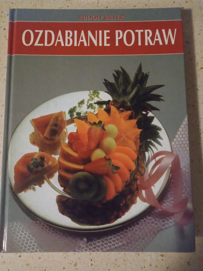 Książka ozdobnie  potraw