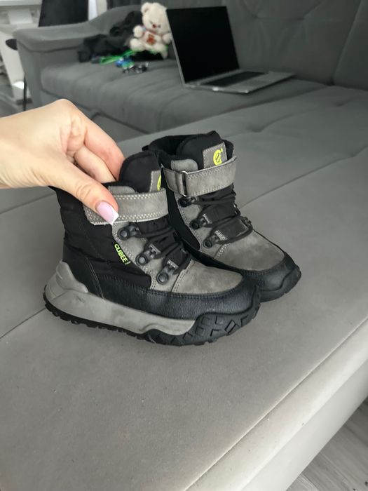 Зимові черевики для хлопчика