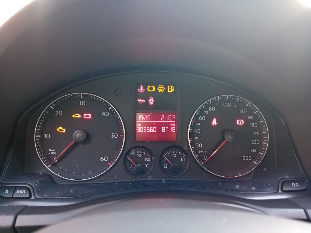 Volkswagen Golf V