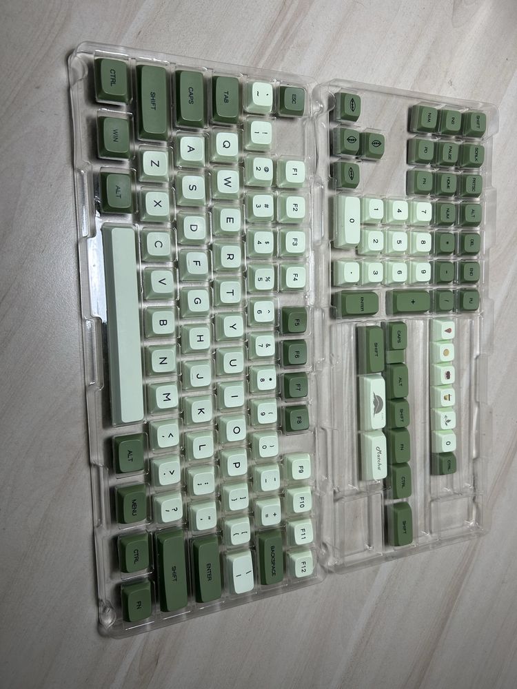 KRUX Neo PRO RGB Wireless (Gateron Brown)+ Epomarket Matcha Keycaps