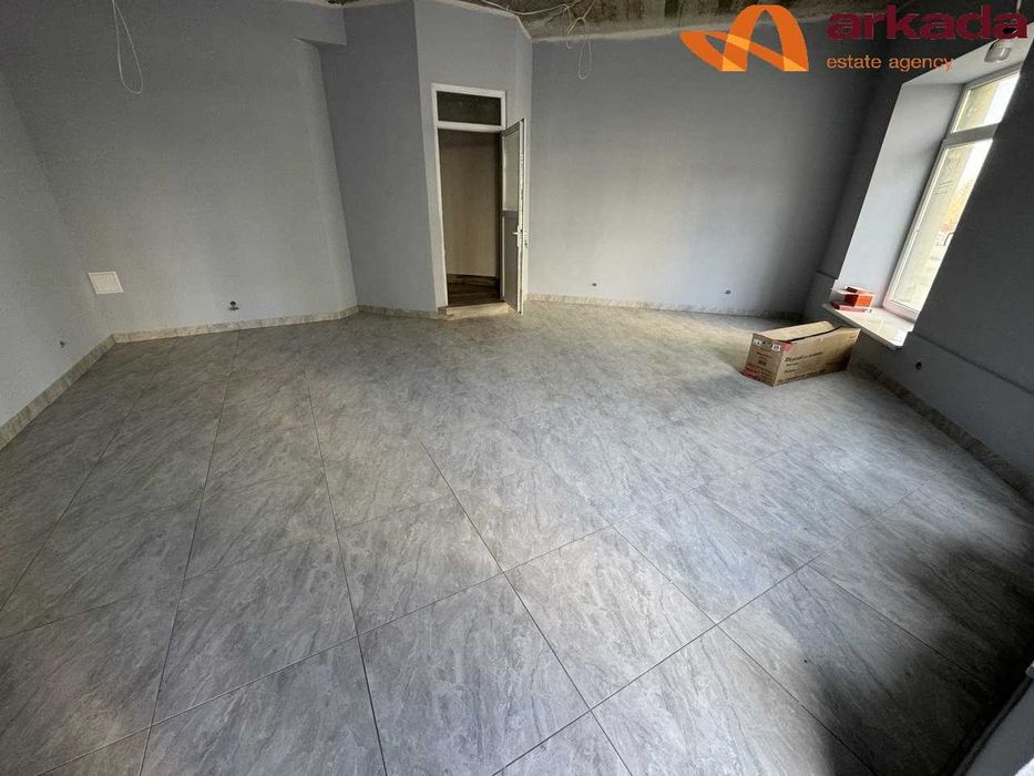 ОРЕНДА комерційного фасадного приміщення 
ЖК Міленіум (S)