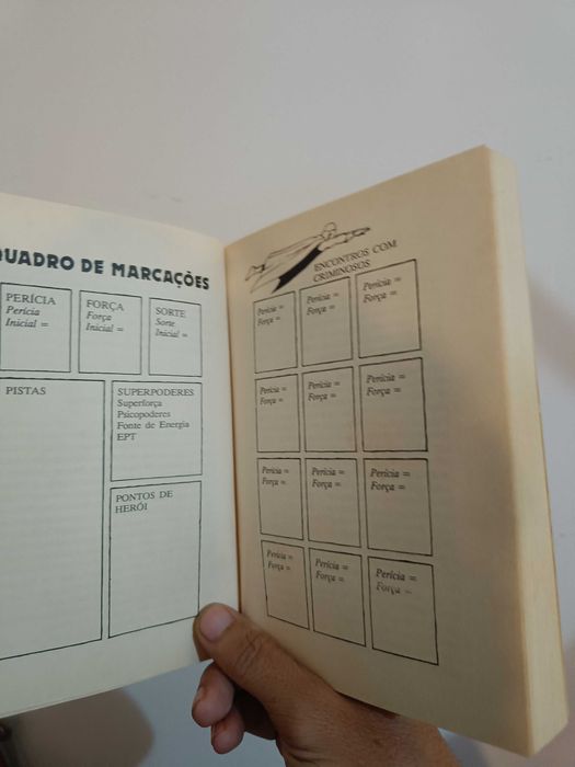 Livro Aventuras Fantásticas nº25 ENCONTRO COM O M.E.D.O.