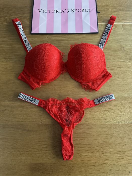 Komplet bielizny Victoria’s Secret rozmiar B85 stanik + stringi
