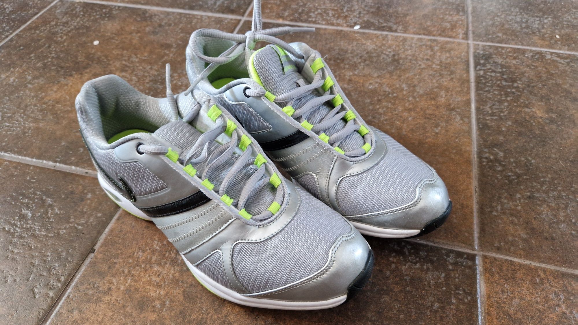 Продам кросівки Nike оригінал
