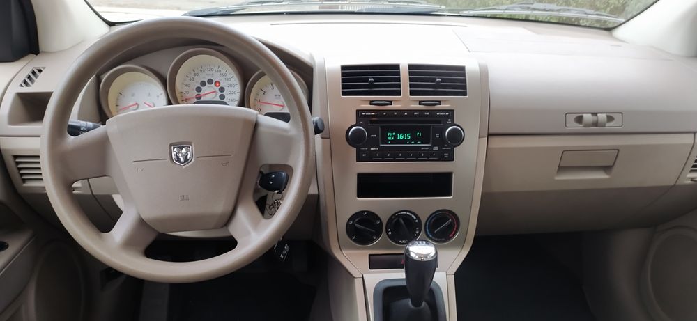 Dodge Caliber Salon Polska