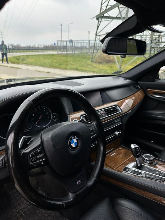 BMW Seria 7 F02 LCI Long • 2011 • 4.4 V8 • 300 kW / 408 KM • FULL OPCJ