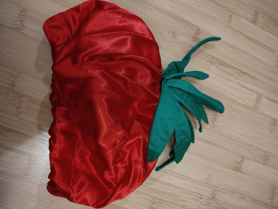 Шапка помідорчика