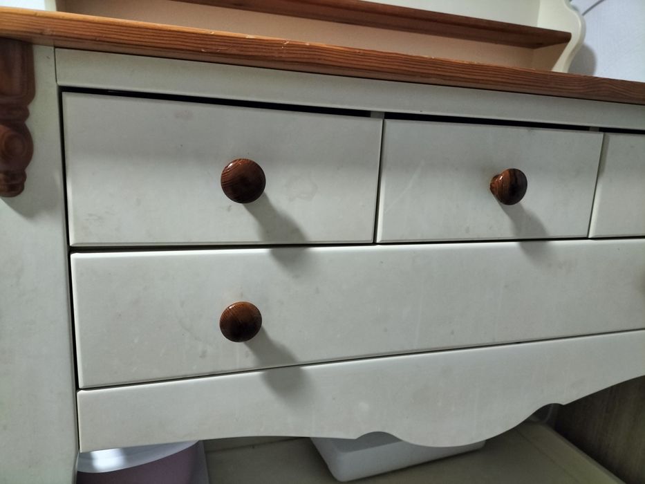 Drewniana komoda toaletka przewijak