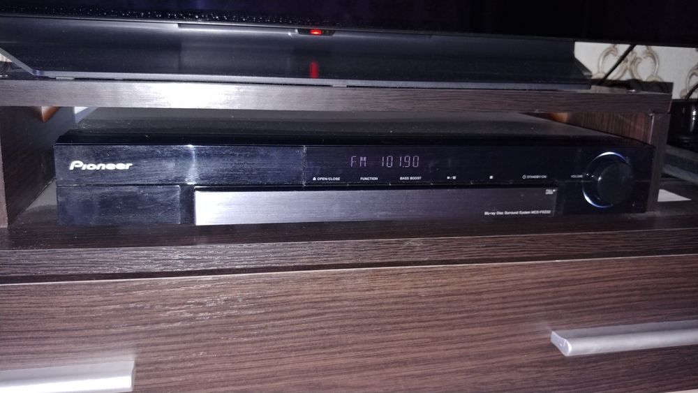 Дом кинотеатр Pioneer mcs-fs232 Blu-ray
