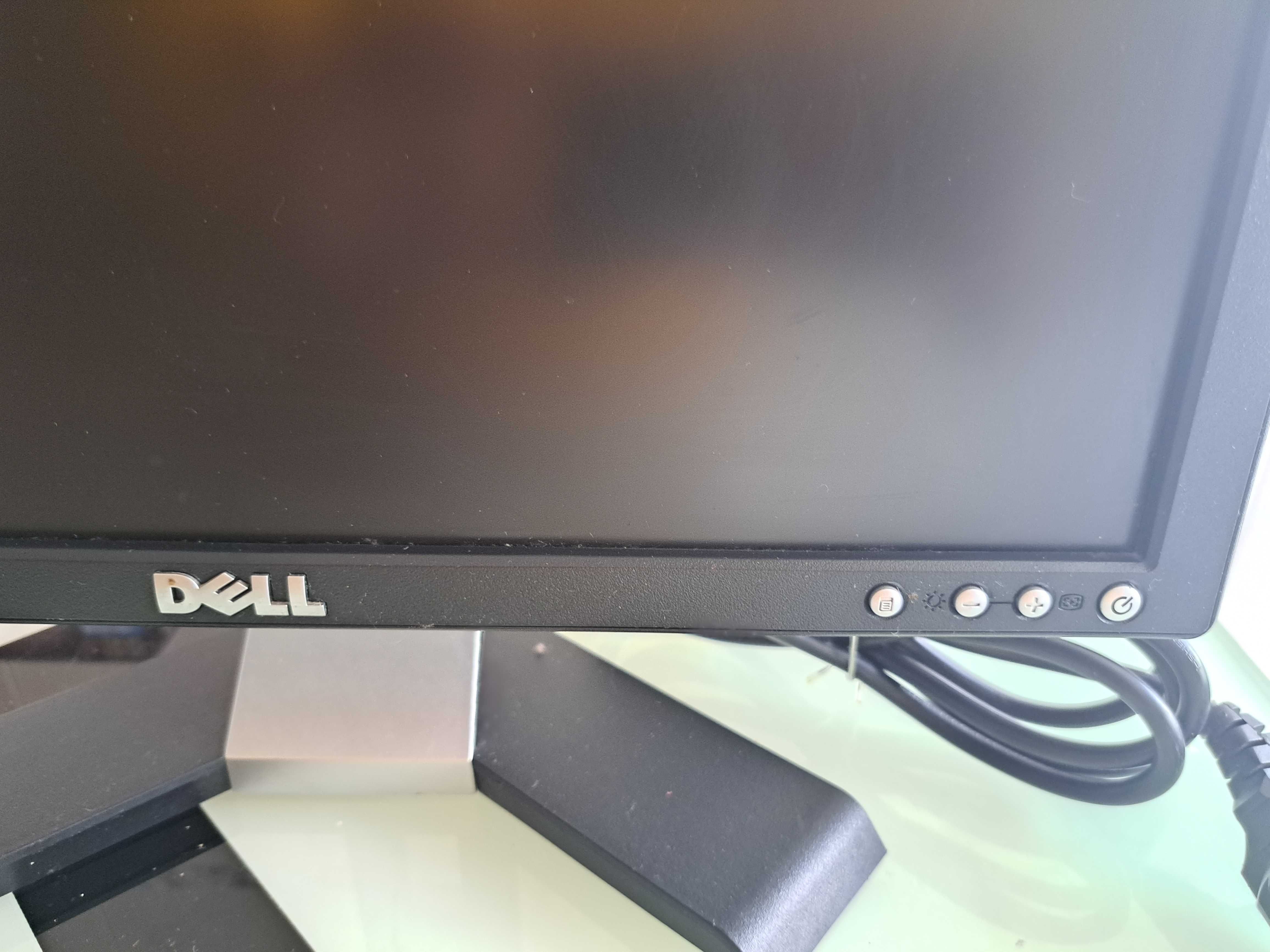 Monitor Dell  17