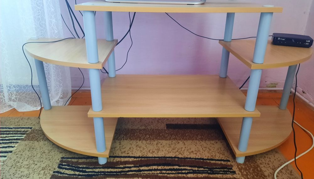 Sprzedam Stolik pod tv