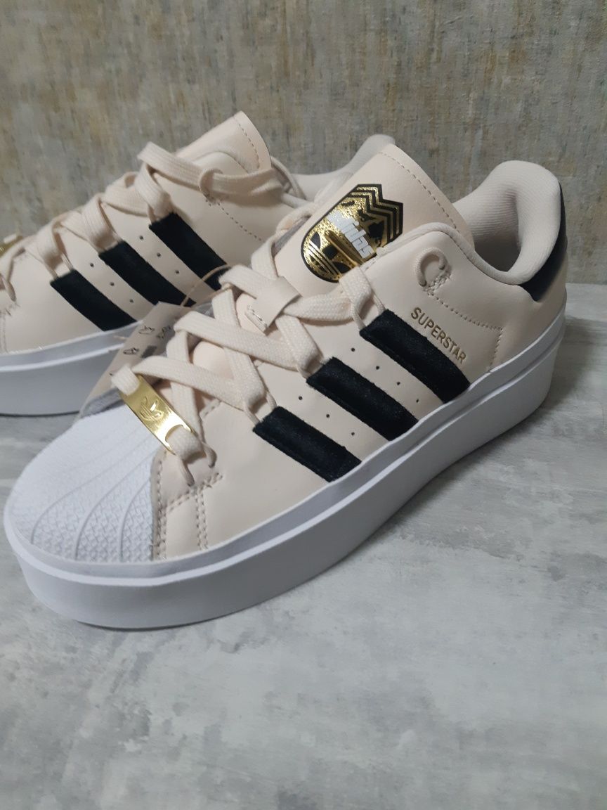 Жіночі кросівки Adidas Superstar Bogema US 7