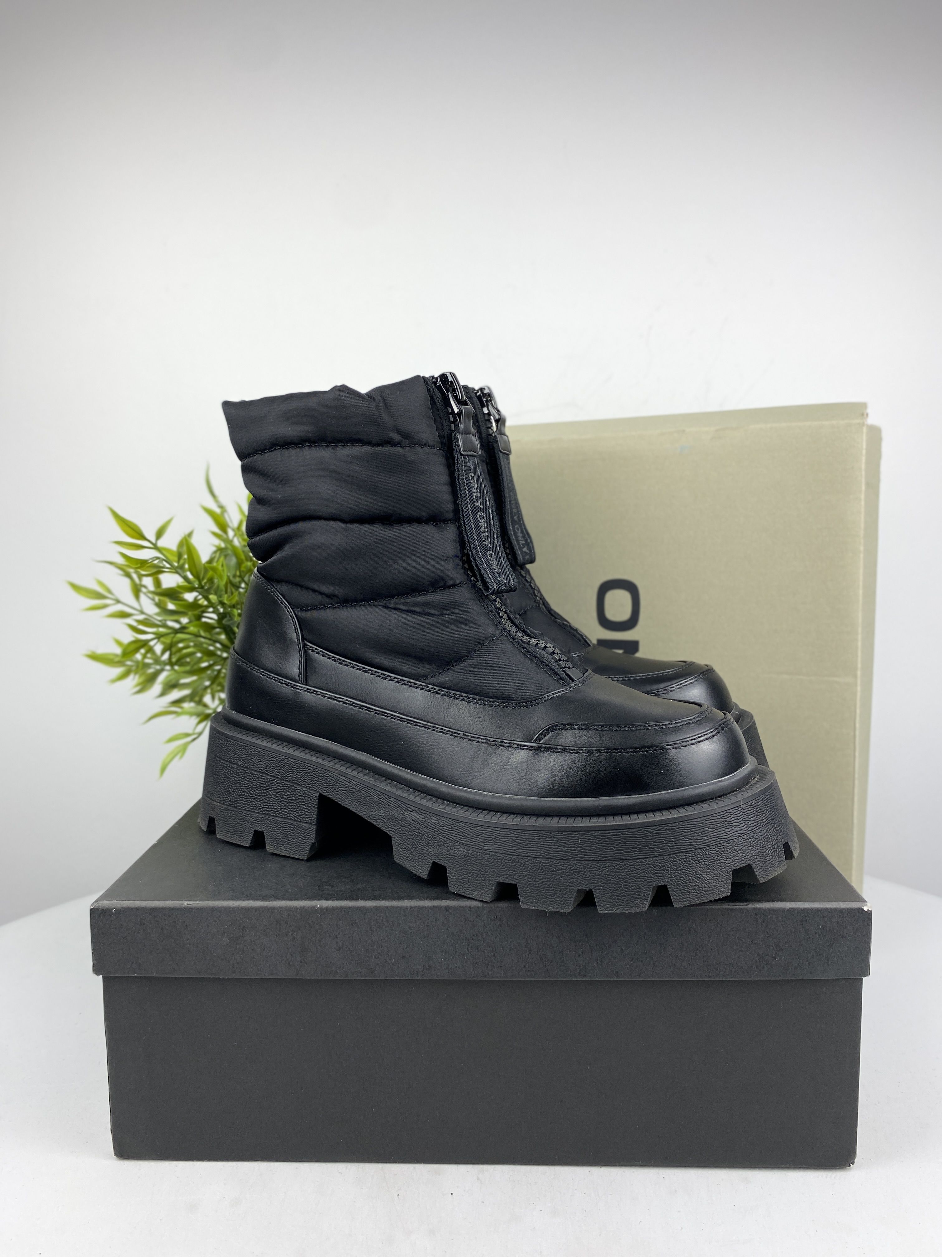 Bardzo dobre / buty botki śniegowce / Only / Onlbanyu / r. 40 n182