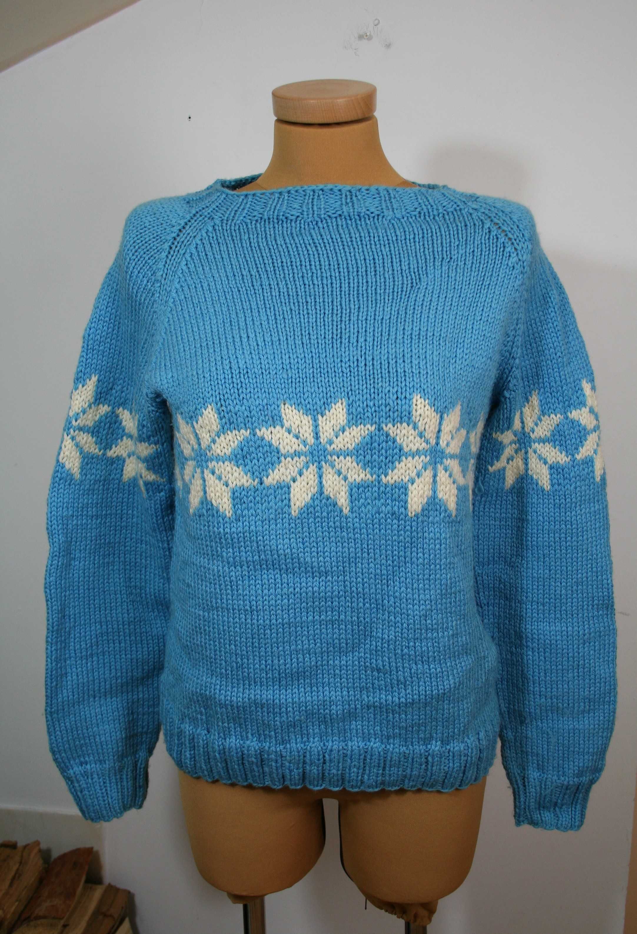 Wełniany Skandynawski niebiesko-biały sweter S/M