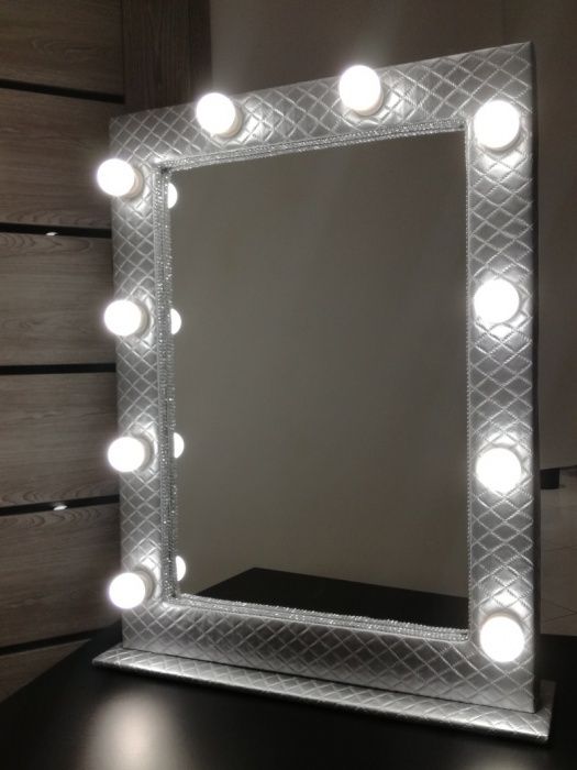 Lustro led tapicerowane do makijażu, wizażu, make-up, z żarówkami