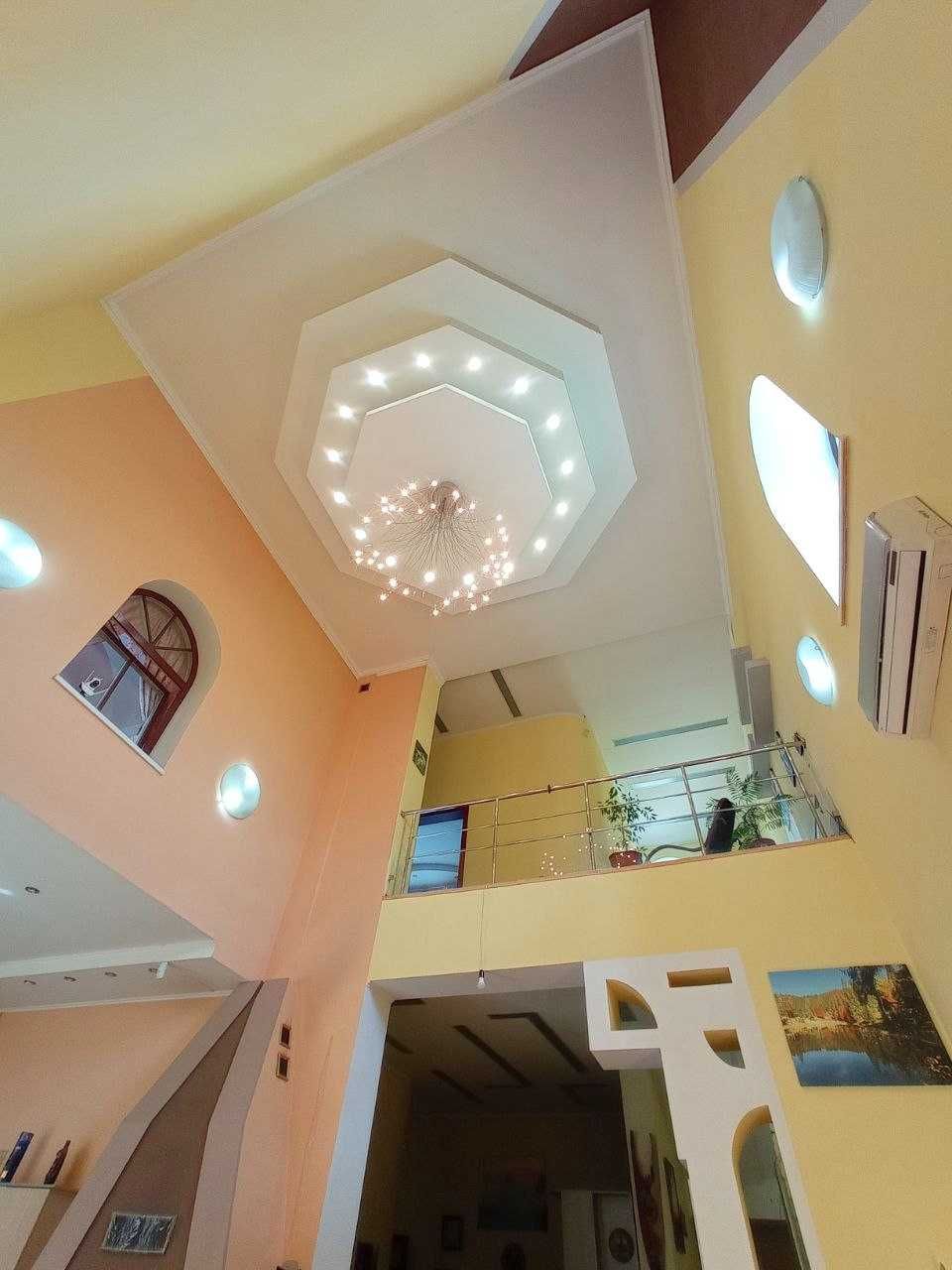 Продам  2х этажный дом в престижном районе Аэродромная Гагарина