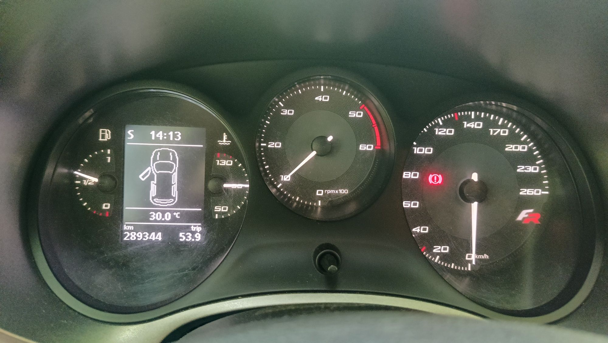 Seat Leon FR 2.0 TDI CR, skóry,navi 170km
