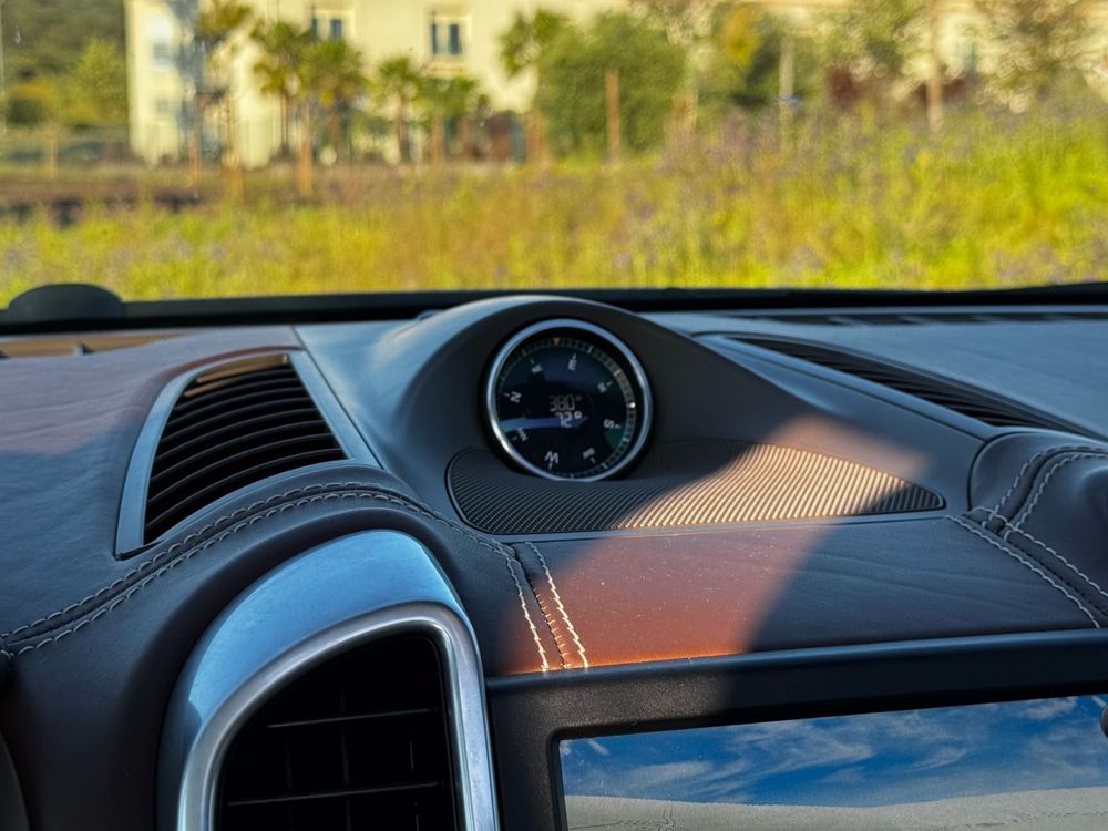 Porsche Cayenne S Hybrid
