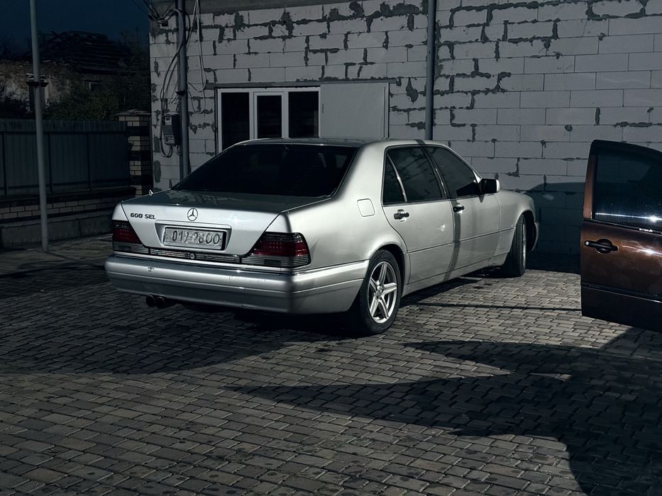 Mercedes w140 300sel