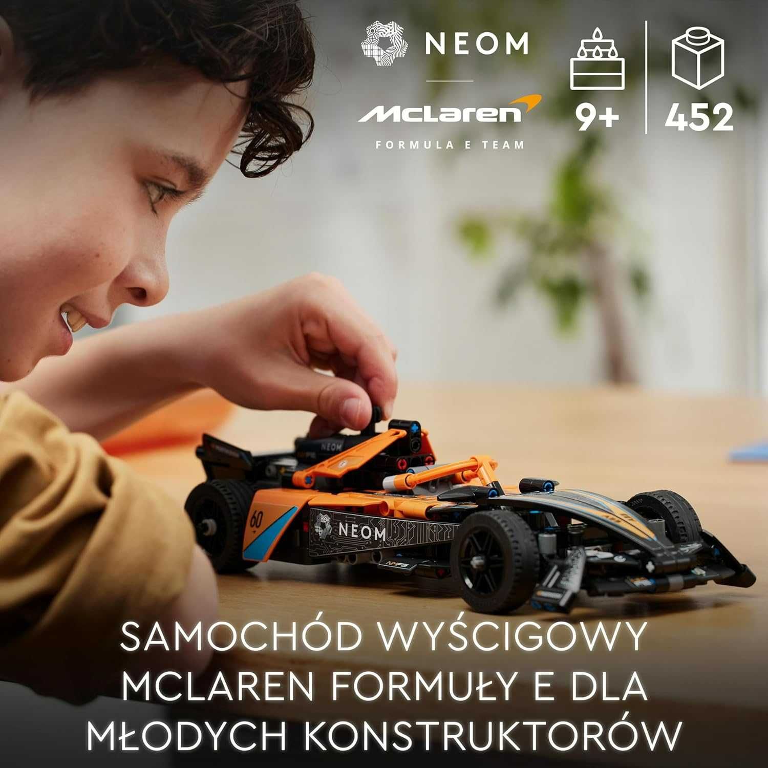 Nowy LEGO Technic NEOM McLaren Formula E Race Car 42169