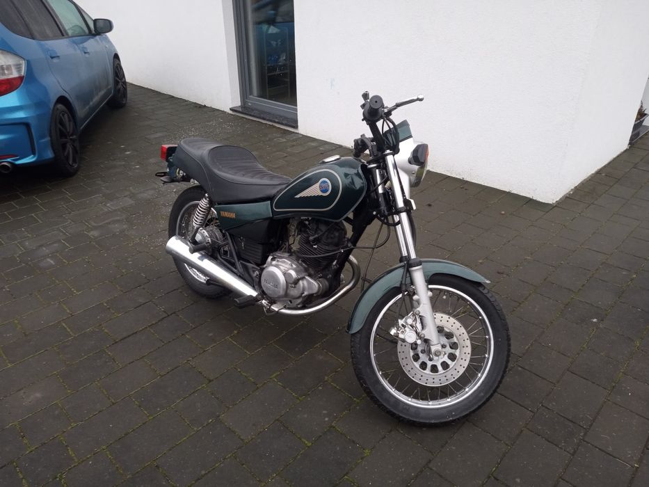 Yamaha SR 125, niska kompresja, po za tym ok.